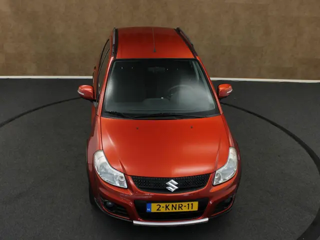 Suzuki SX4 1.6 Executive 2013 Benzine 14