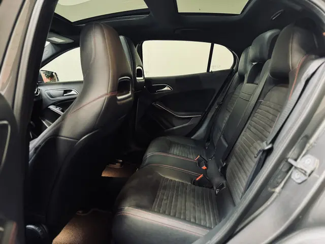 Mercedes-Benz GLA 180 AMG Line 2019 Benzine 5