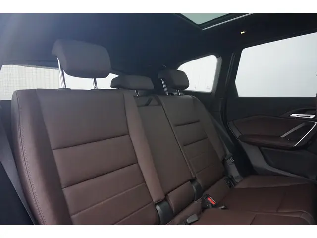 BMW iX1 eDrive20 2024 Elektrisch 11