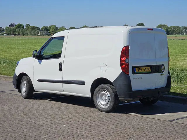 Fiat Doblò CARGO 1.6 2022 Diesel 6
