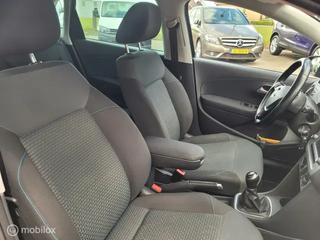 Volkswagen Polo 1.0 BlueMotion,airco,cruise,lm 2017 Benzine 19