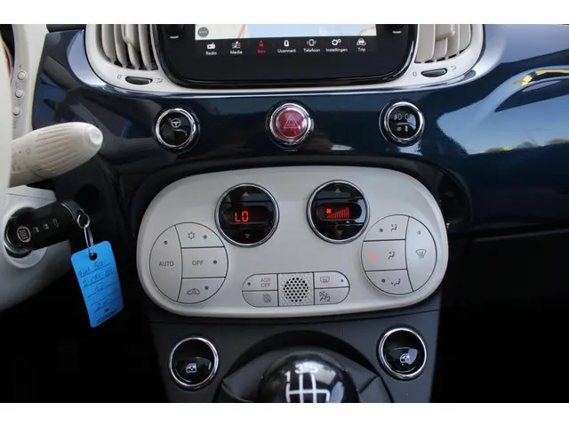 Fiat 500 1.0 Hybrid RED 2022 Hybride Benzine 22
