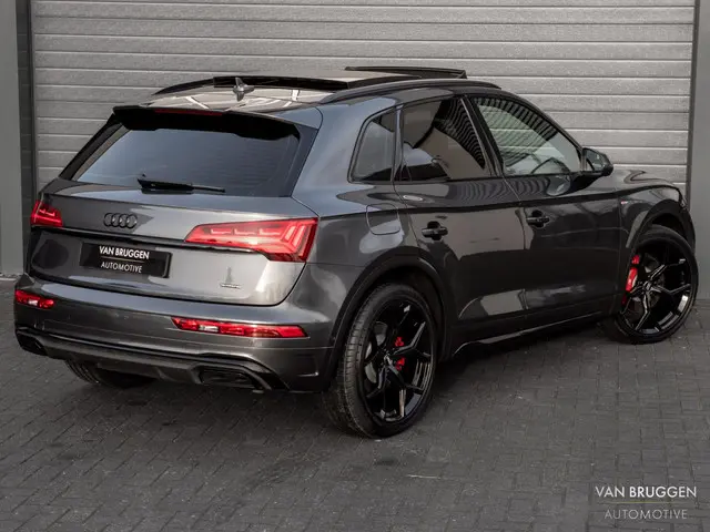 Audi Q5 55 TFSI e quattro S-Line 2022 Hybride Benzine 37