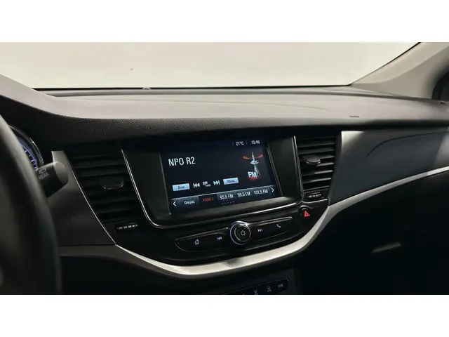 Opel Astra Sports Tourer 1.2 Blitz Edition 2020 Benzine 31