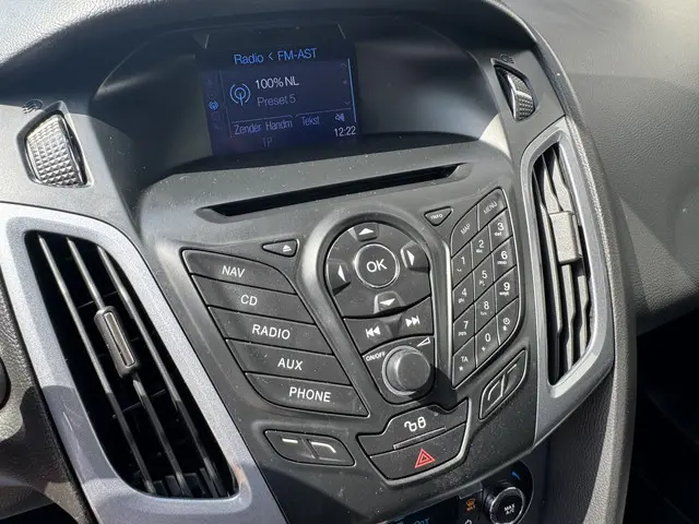 Ford Focus 1.0 EcoBoost Lease Titanium 2013 Benzine 7