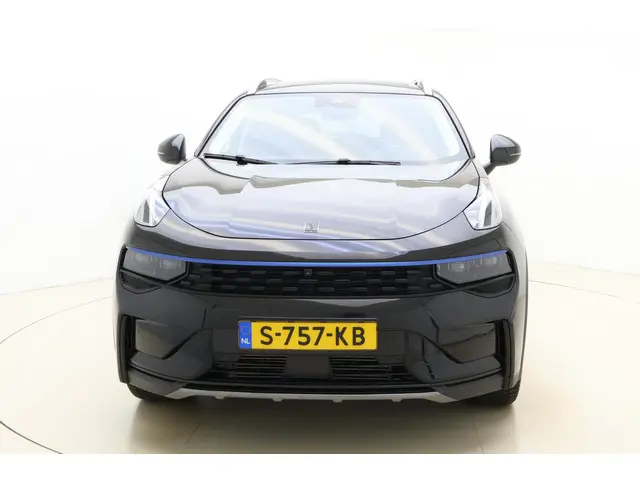 Lynk & Co 01 1.5 2023 Hybride Benzine 6