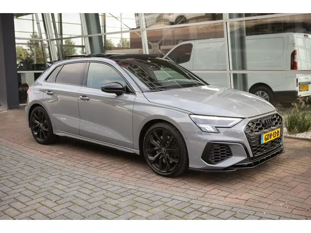 Audi S3 Sportback 2.0 TFSI S3 | Pano | Milltek | 2021 Benzine 29
