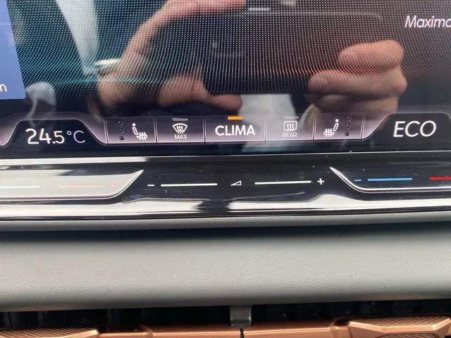 CUPRA Terramar 1.5 TSI e-Hybrid 2025 Hybride Benzine 22