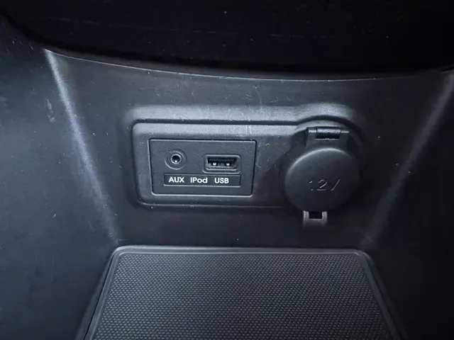 Kia Venga 1.4 CVVT DynamicLine 2015 Benzine 37