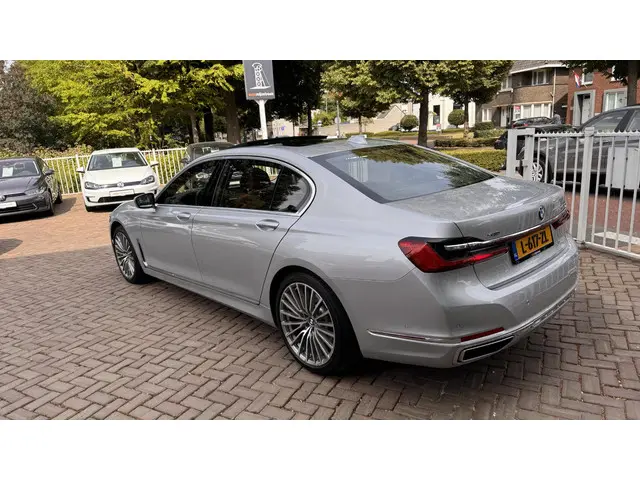 BMW 7 Serie 740Ld xDrive High Executive 2021 Diesel 9