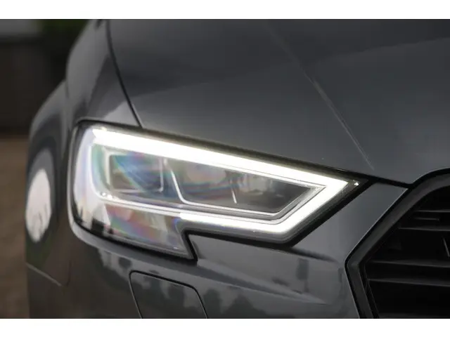 Audi A3 Limousine 30 TFSI 3x S-line 2020 Benzine 13