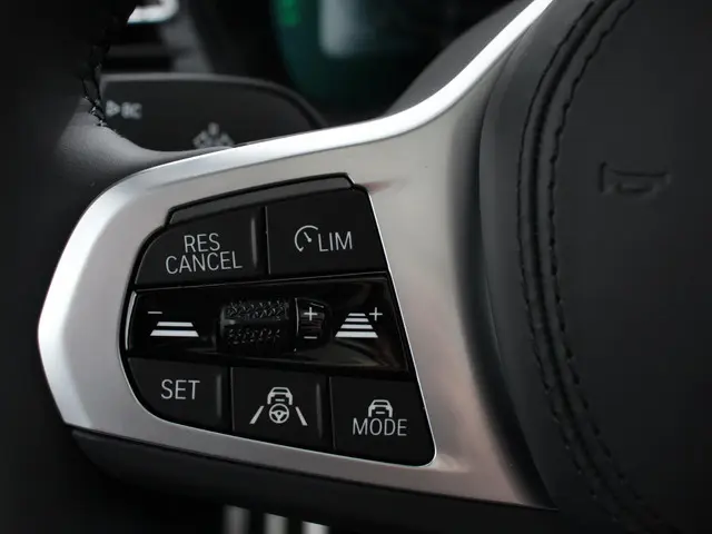 BMW iX3 Executive 80 kWh M-sport 2023 Elektrisch 11