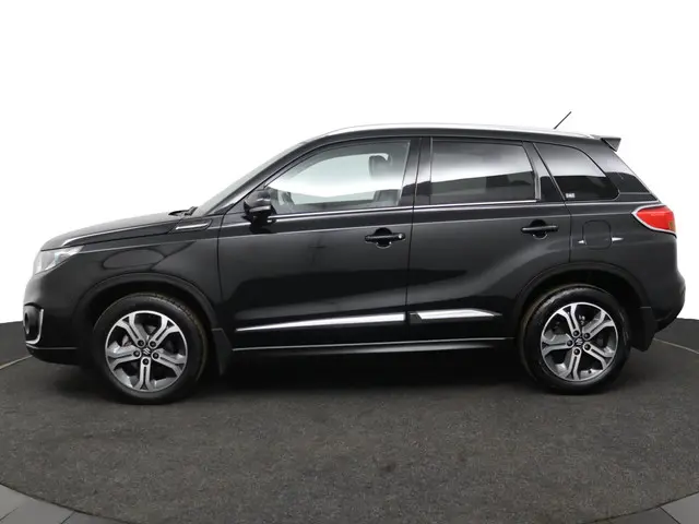 Suzuki Vitara 1.6 High Executive 2015 Benzine 3