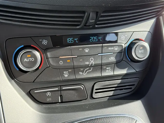 Ford Kuga 1.5 EcoBoost Trend Ultimate 2018 Benzine 21