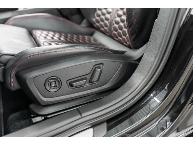 Audi RS3 2.5 TFSI quattro HUD Pano B&O PPF 2022 Benzine 31