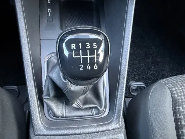 Volkswagen Caddy Cargo 2.0 TDI 102PK Euo 6 2021 Diesel 39