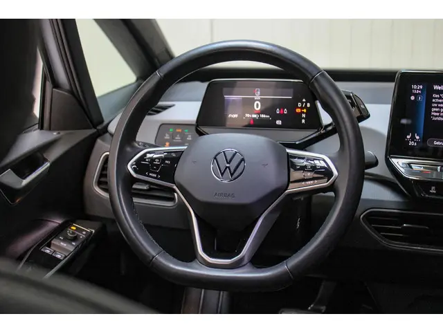 Volkswagen ID.3 Pro 58 kWh | LEDER | UNIEK! | 2020 Elektrisch 21