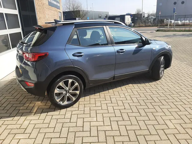 Kia Stonic 1.0 T-GDi DynamicLine 2019 Benzine 36