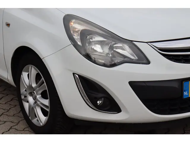 Opel Corsa 1.2 EcoFlex BlitZ LPG 2014 Benzine 12