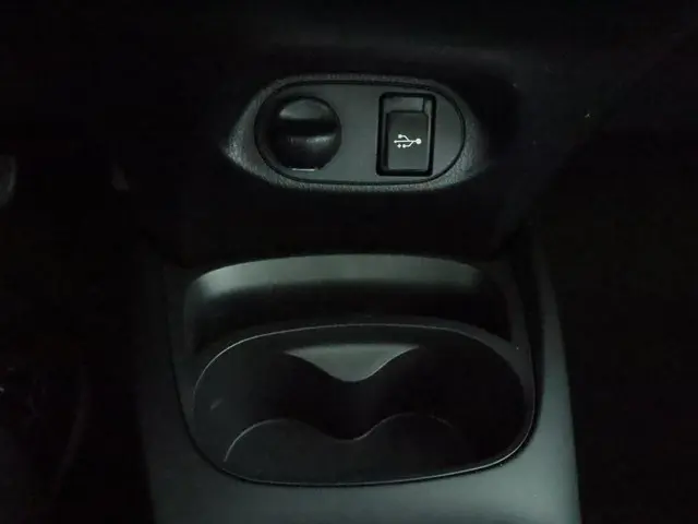 Toyota Yaris 1.5 Hybrid Dynamic 2020 Hybride Benzine 55