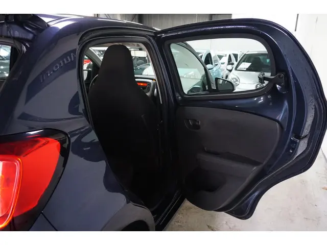 Citroën C1 1.0 e-VTi Selection / 1e Eigenaar / 2016 Benzine 29