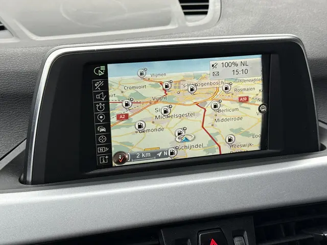 BMW X1 sDrive18i Centennial Executive 2017 Benzine 20