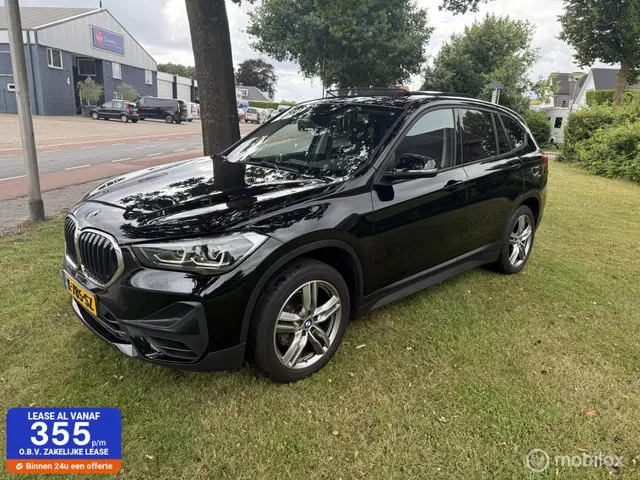 BMW X1 sDrive18i High Executive 2019 Benzine