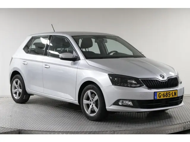 Škoda Fabia 1.2 TSI Ambition Automaat! 2016 Benzine 24