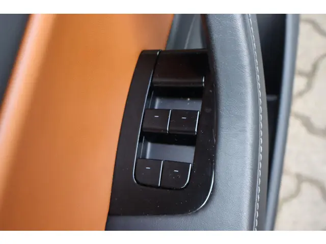 Tesla Model 3 Performance AWD 75 kWh 2019 Elektrisch 20