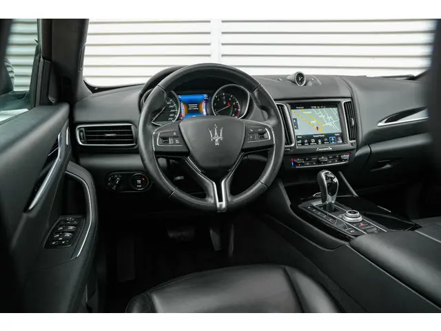 Maserati Levante 3.0 V6 S AWD SQ4 2017 Benzine 4