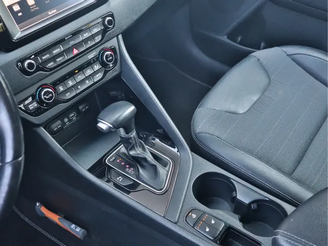 Kia Niro 1.6 GDi Hybrid Edition 2018 Hybride Benzine 21