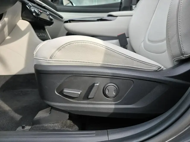 Hyundai Tucson 1.6 VERKOCHT 2025 Hybride Benzine 18