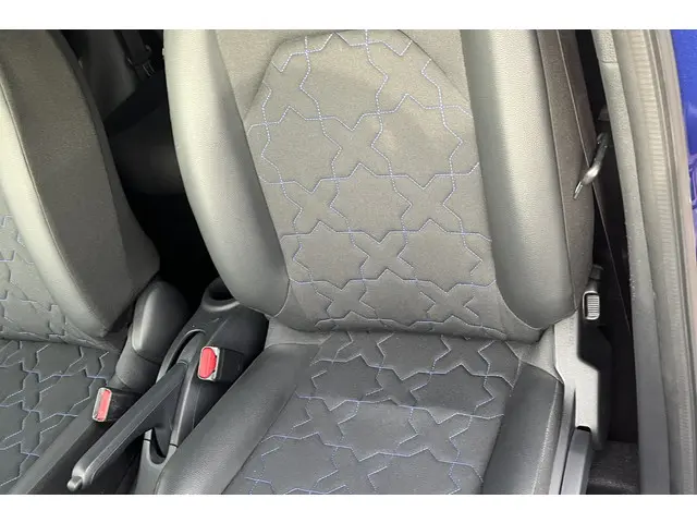 Toyota Aygo X 1.0 VVT-i MT Envy 2022 Benzine 2