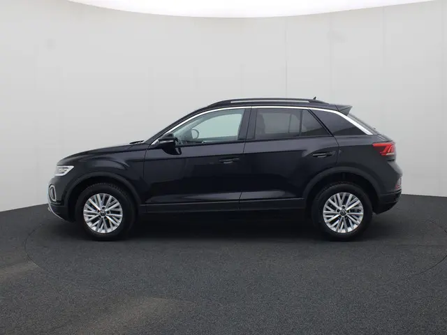 Volkswagen T-Roc 1.0TSI/116PK Life 2024 Benzine 30