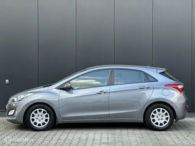 Hyundai i30 1.4 | AIRCO | CRUISE | 119.000KM | 2013 Benzine 2