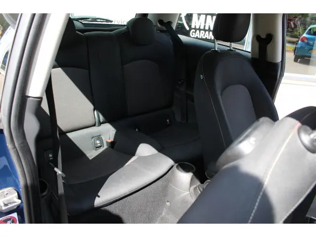 MINI One Mini 1.2 Business 2014 Benzine 20