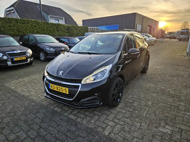 Peugeot 208 1.2 PureTech Active 2016 Benzine