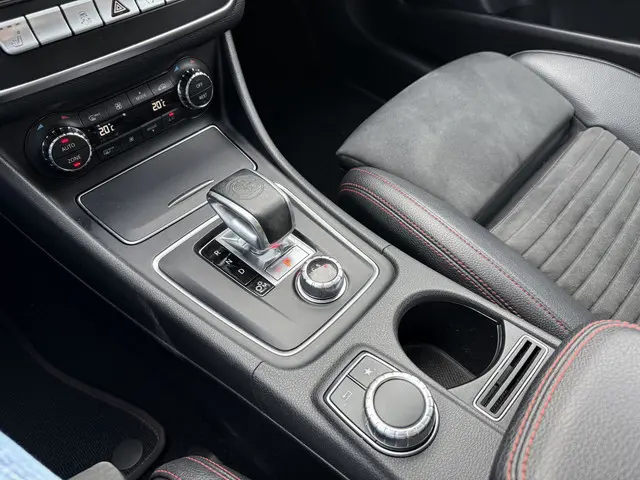 Mercedes-Benz CLA AMG 45 4MATIC Ambition 2017 Benzine 19