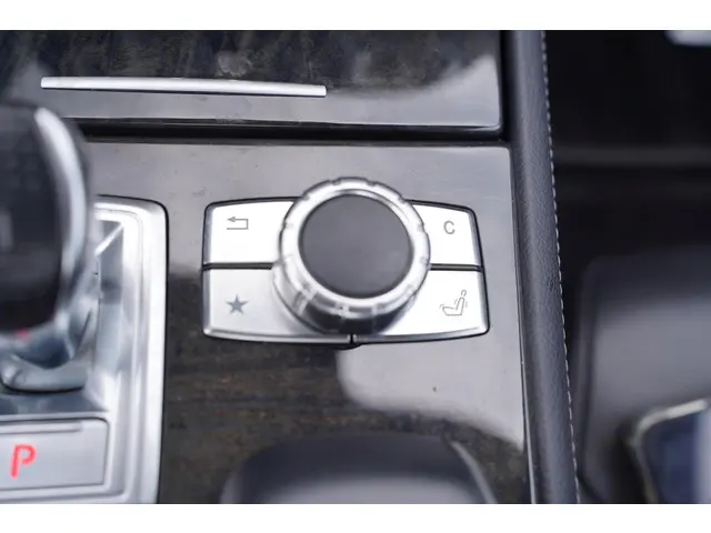 Mercedes-Benz SL 500 2017 Benzine 52