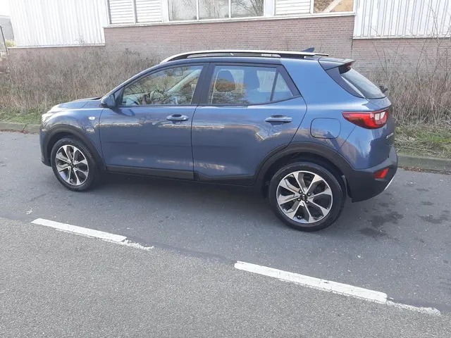 Kia Stonic 1.0 T-GDi DynamicLine 2019 Benzine 29