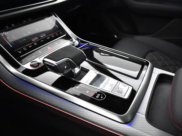 Audi SQ8 4.0 TFSI 507 PK 2025 Benzine 34