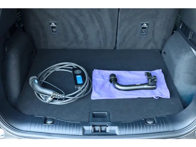 Ford Kuga 2.5 PHEV ST-Line X 2021 Hybride Benzine 16