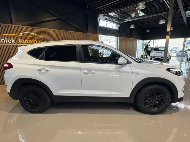 Hyundai Tucson 2