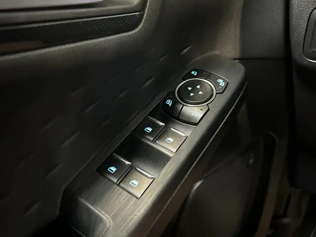 Ford Kuga 2.5 PHEV ST-Line 2021 Hybride Benzine 18
