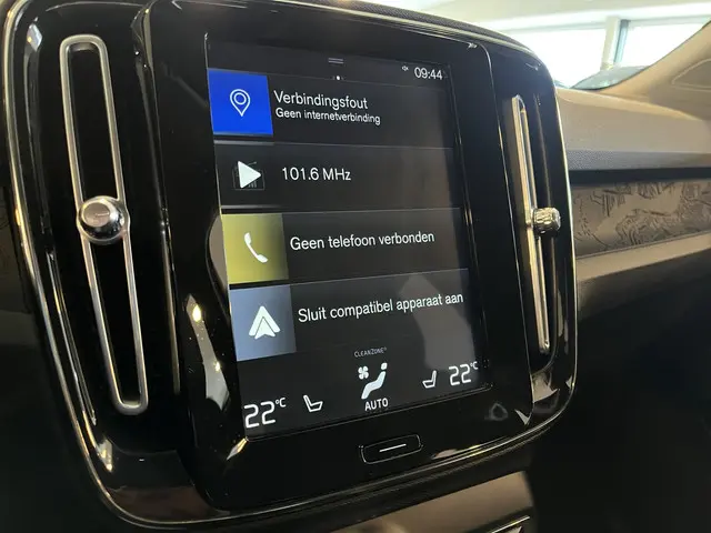 Volvo XC40 T4 Momentum 2018 Benzine 18