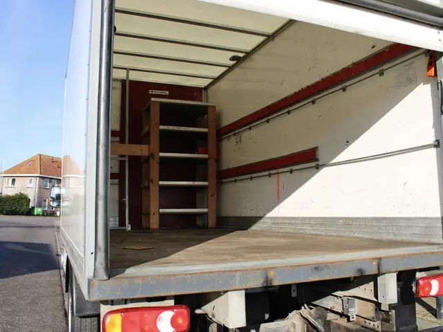 Ford Transit 350 2.2 TDCI L4H1 Ambiente 2016 Diesel 21