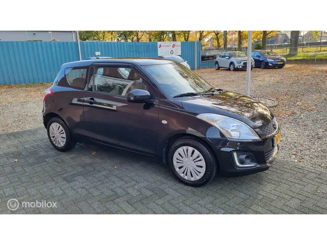 Suzuki Swift 1.2 Comfort EASSS 2015 Benzine 4