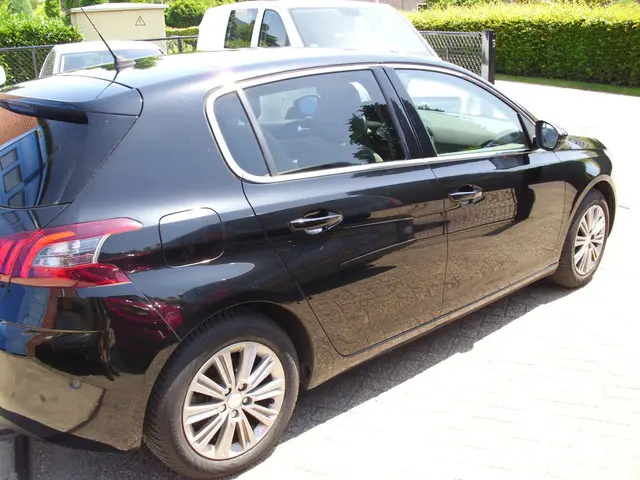 Peugeot 308 1.2 PureTech Allure 2017 Benzine 3