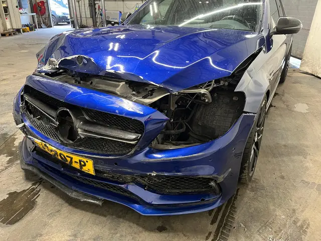 Mercedes-Benz C-Klasse Estate AMG 63 S 2016 Benzine 7