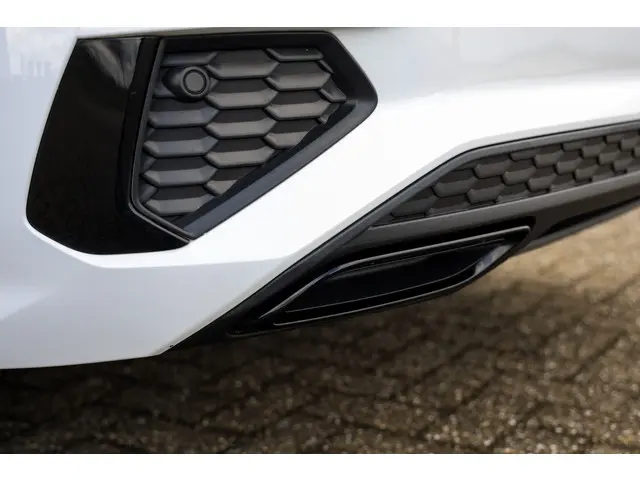 Audi A3 Limousine 35 TFSI 3x S-Line 150PK 2023 Benzine 24